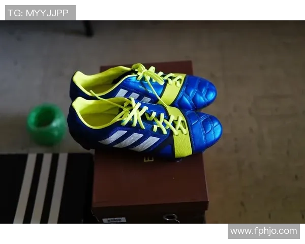 穿带铁钉的足球引发的运动安全隐患与解决方案探讨